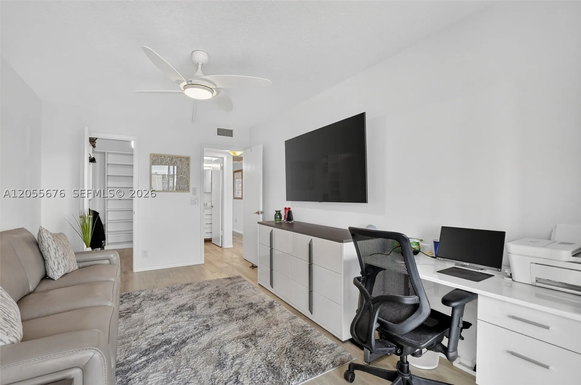 3052 Guildford C Boca Raton FL 33434