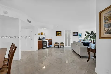 3000 Island Boulevard Aventura FL 33160
