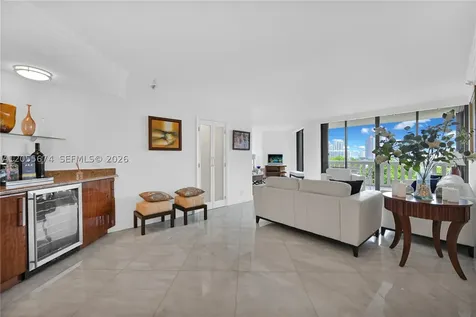 3000 Island Boulevard Aventura FL 33160