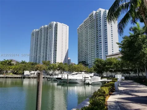 3000 Island Boulevard Aventura FL 33160
