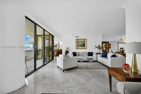 3000 Island Boulevard Aventura FL 33160