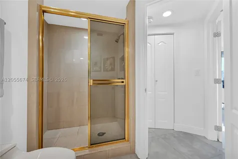 3000 Island Boulevard Aventura FL 33160