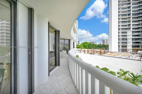 3000 Island Boulevard Aventura FL 33160