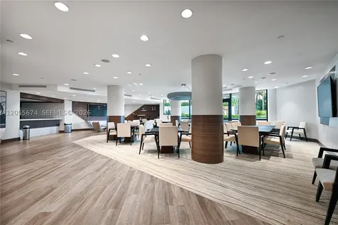 3000 Island Boulevard Aventura FL 33160