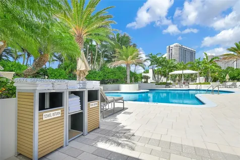 3000 Island Boulevard Aventura FL 33160