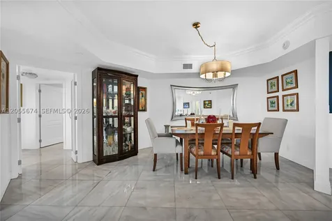 3000 Island Boulevard Aventura FL 33160