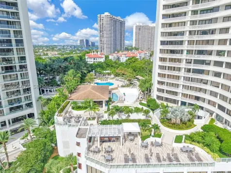 3000 Island Boulevard Aventura FL 33160