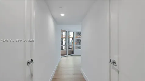 555 NE 34th Street Miami FL 33137