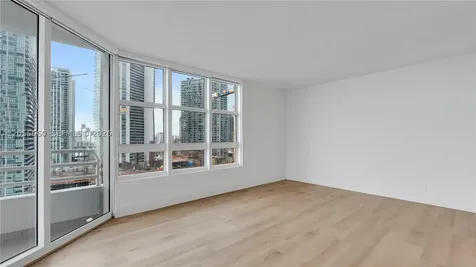 555 NE 34th Street Miami FL 33137