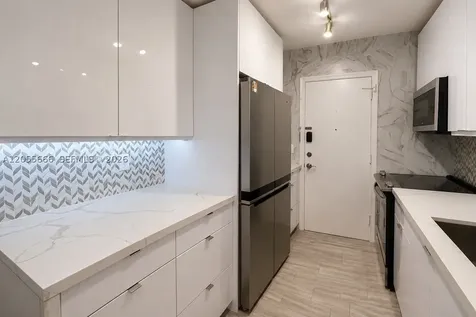 2260 NE 67th Street Fort Lauderdale FL 33308