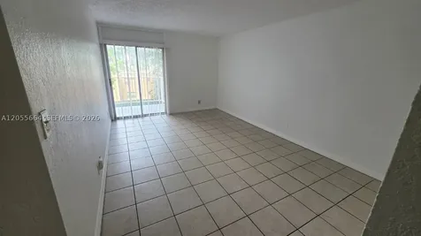 4550 NW 9th Street Miami FL 33126