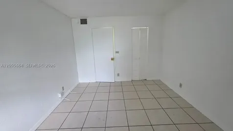 4550 NW 9th Street Miami FL 33126