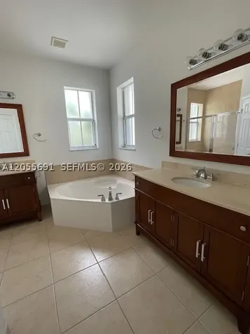10731 NW 74th Terrace Doral FL 33178