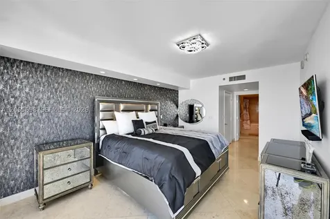 1850 S Ocean Drive Hallandale Beach FL 33009