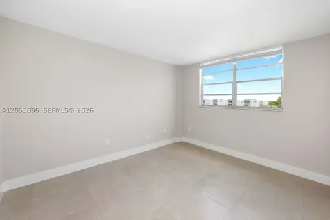 14165 SW 87th Street Miami FL 33183