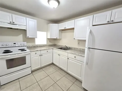 4334 NW 9th Avenue Deerfield Beach FL 33064