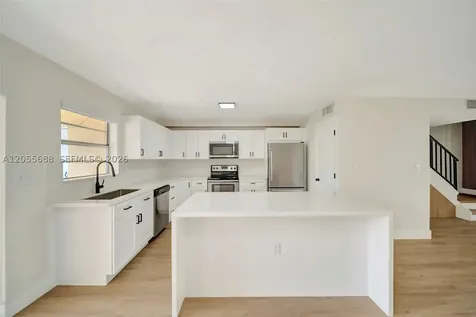 8769 SW 137th Avenue Miami FL 33183