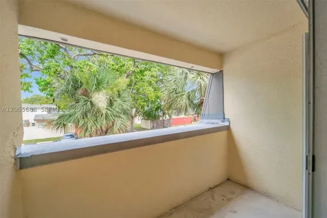 8769 SW 137th Avenue Miami FL 33183