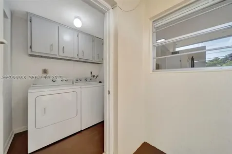 8769 SW 137th Avenue Miami FL 33183