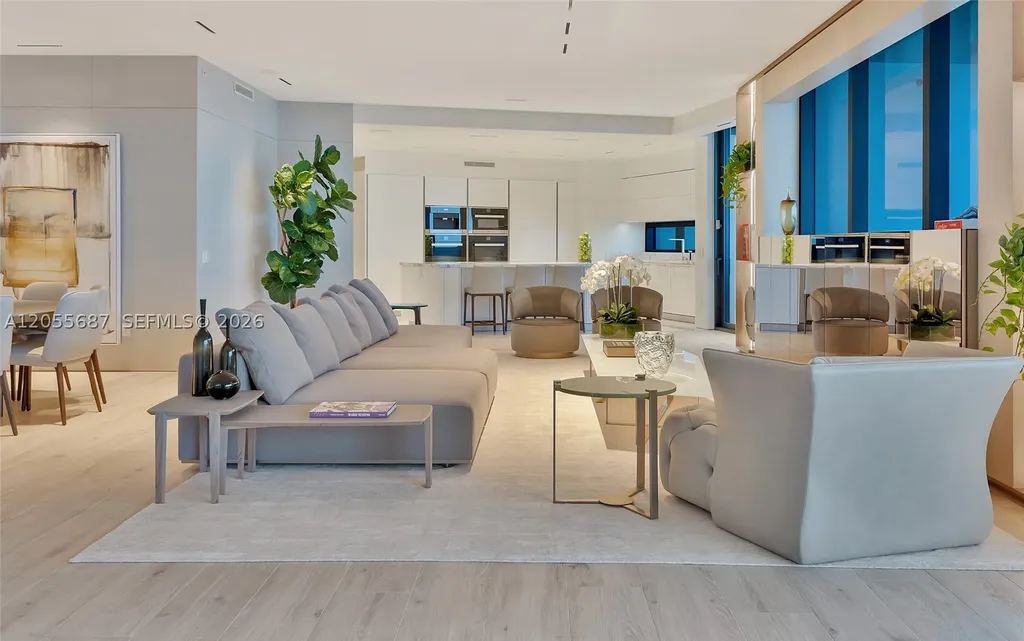 18555 Collins Avenue Sunny Isles Beach FL 33160