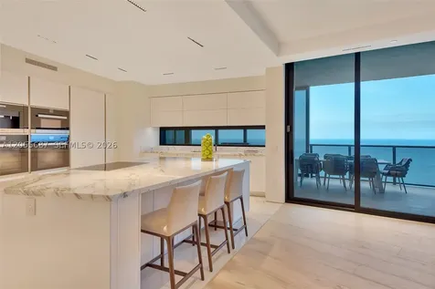 18555 Collins Avenue Sunny Isles Beach FL 33160