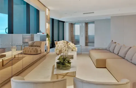18555 Collins Avenue Sunny Isles Beach FL 33160