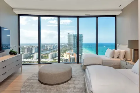 18555 Collins Avenue Sunny Isles Beach FL 33160