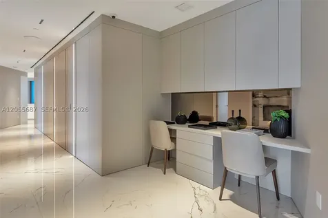 18555 Collins Avenue Sunny Isles Beach FL 33160