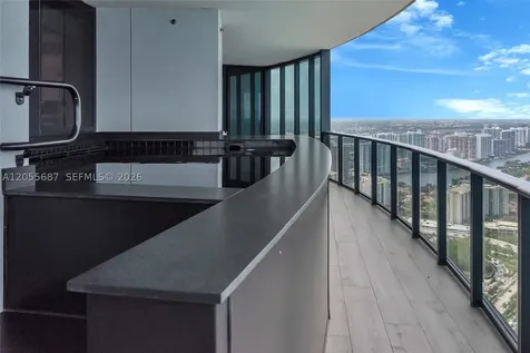 18555 Collins Avenue Sunny Isles Beach FL 33160
