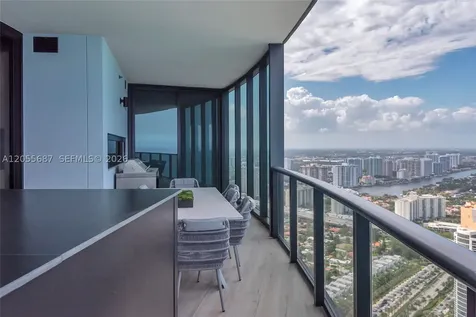 18555 Collins Avenue Sunny Isles Beach FL 33160