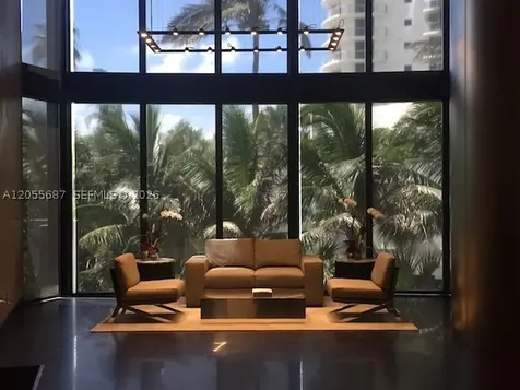 18555 Collins Avenue Sunny Isles Beach FL 33160