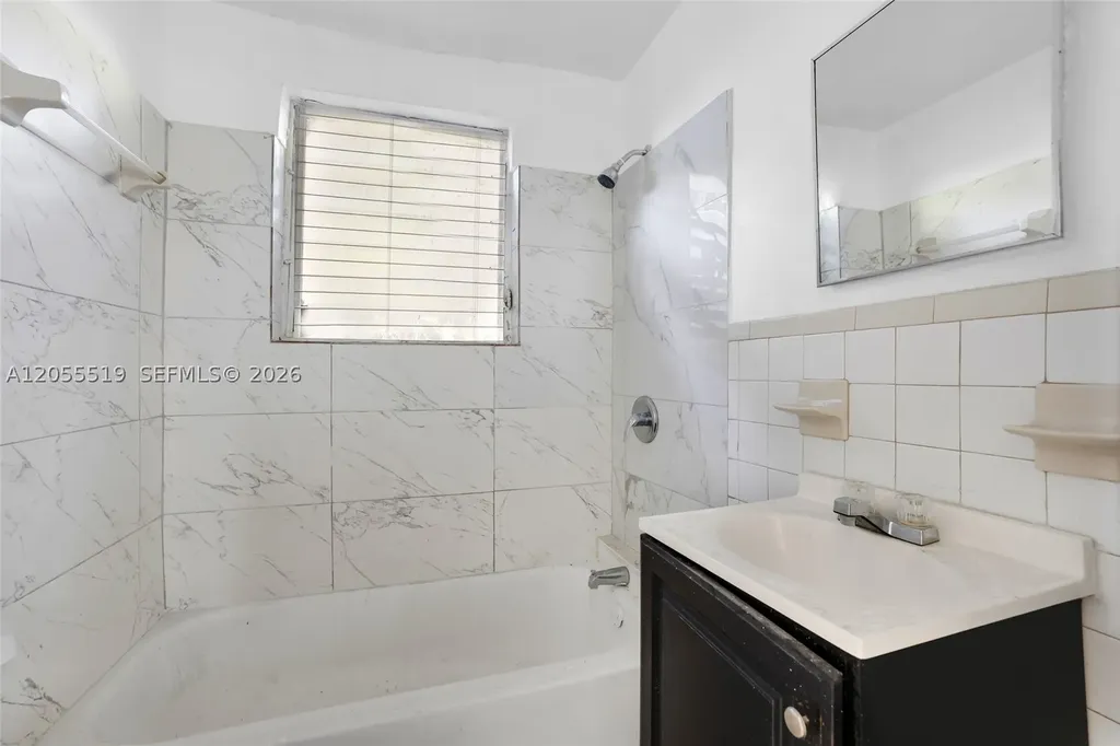 418 S 24th Avenue Hollywood FL 33020