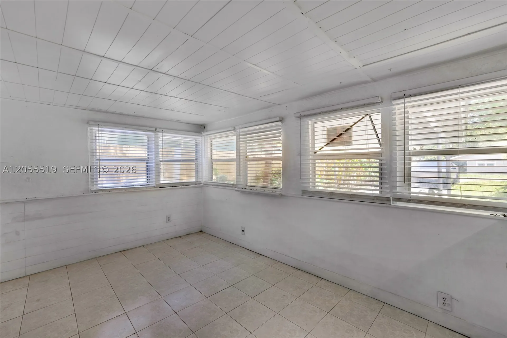 418 S 24th Avenue Hollywood FL 33020