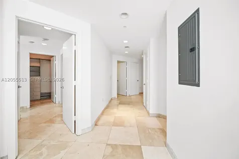 1050 Brickell Avenue Miami FL 33131