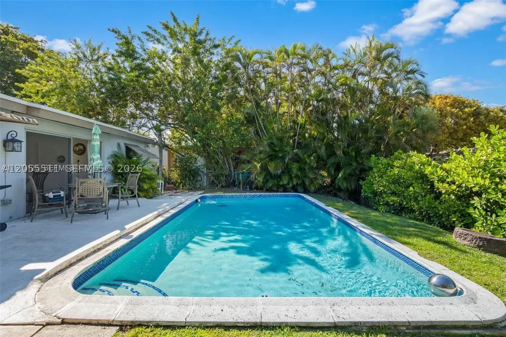 3035 Hayes Street Hollywood FL 33021