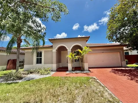 2123 NE 38th Road Homestead FL 33033