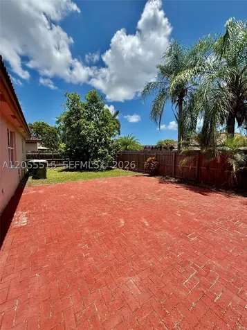 2123 NE 38th Road Homestead FL 33033