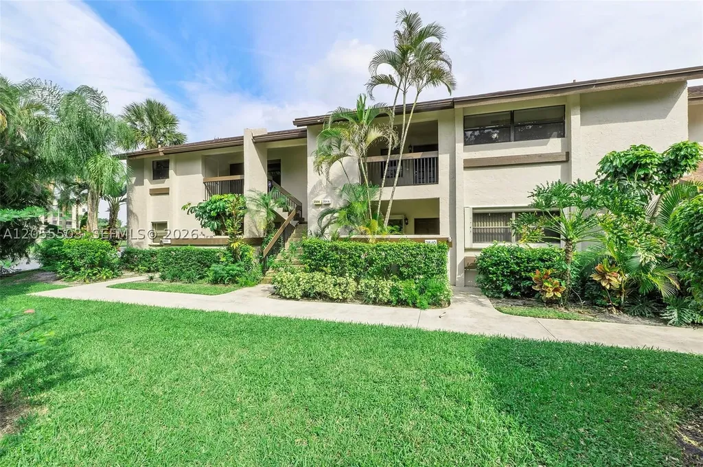 2844 NW 42nd Avenue Coconut Creek FL 33066