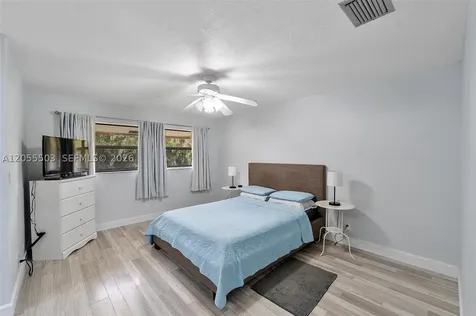 2844 NW 42nd Avenue Coconut Creek FL 33066