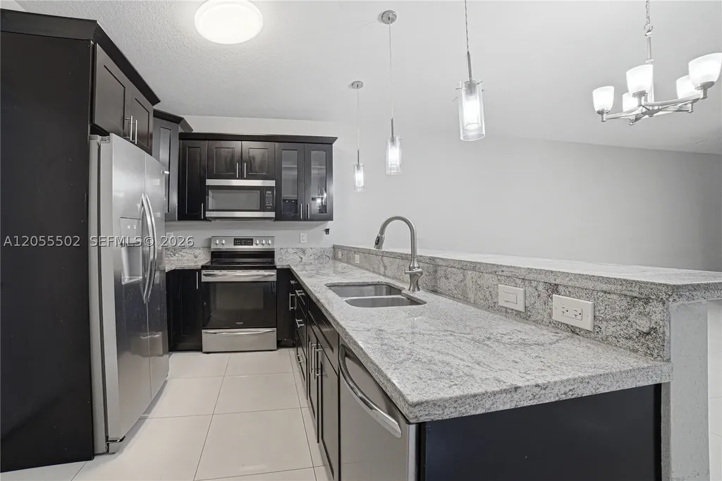 935 NW 2nd Avenue Fort Lauderdale FL 33311