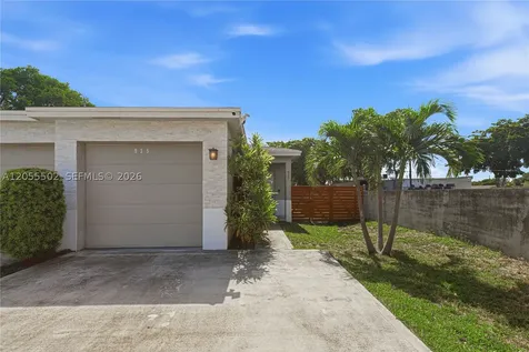 935 NW 2nd Avenue Fort Lauderdale FL 33311