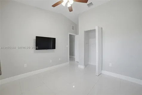 935 NW 2nd Avenue Fort Lauderdale FL 33311