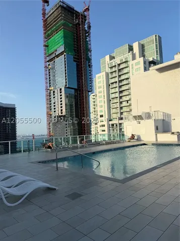Miami FL 33132