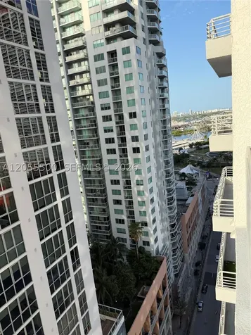 Miami FL 33132