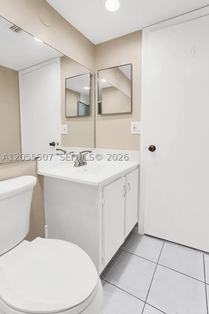 9370 SW 8th Street Boca Raton FL 33428