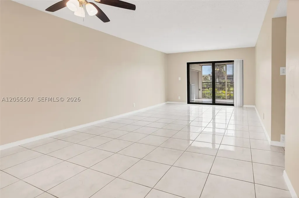 9370 SW 8th Street Boca Raton FL 33428