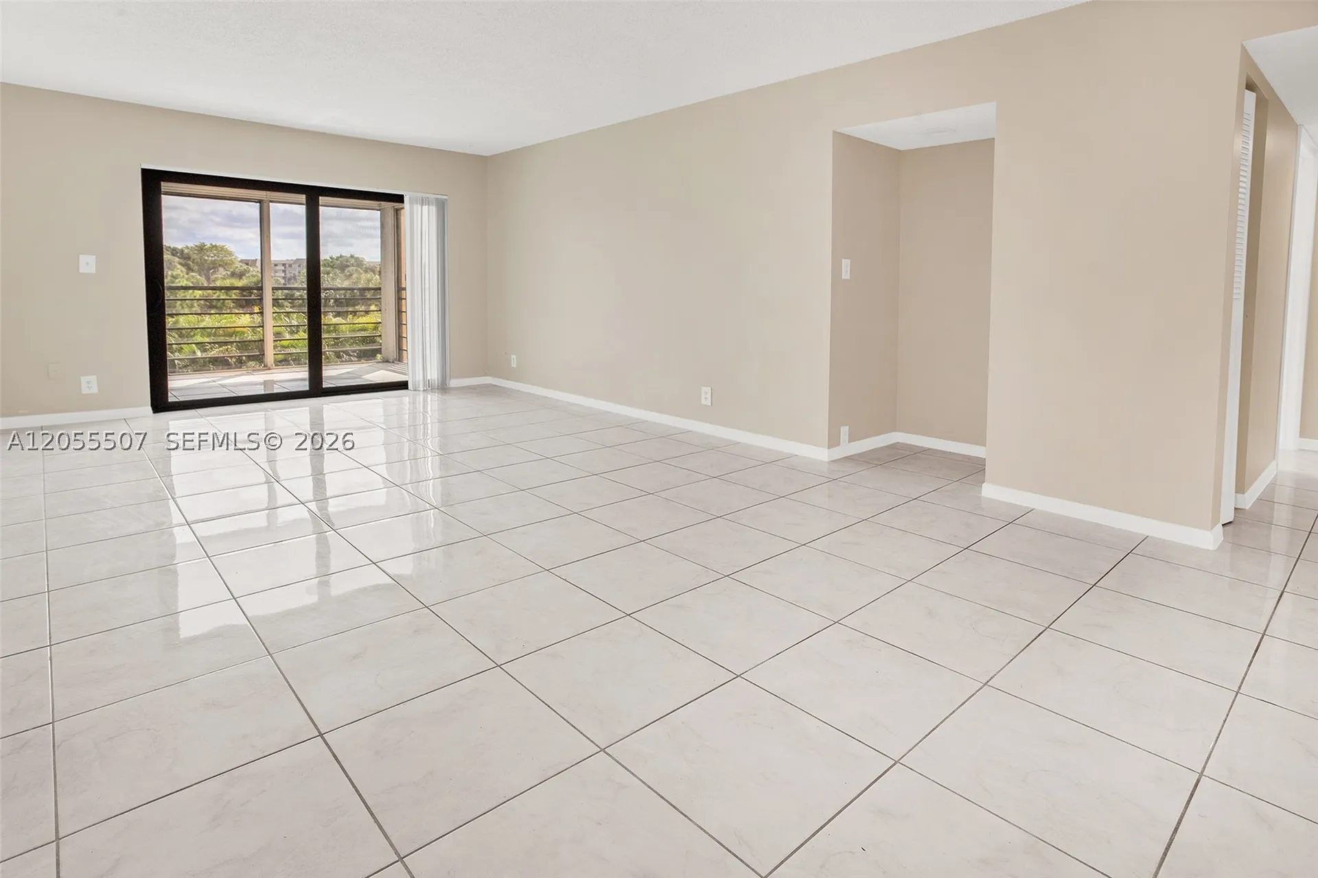 9370 SW 8th Street Boca Raton FL 33428