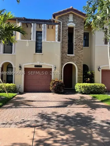 10315 NW 30th Terrace Doral FL 33172
