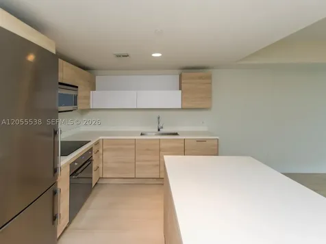 16385 Biscayne Boulevard North Miami Beach FL 33160