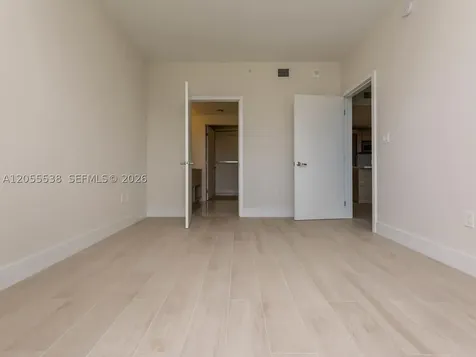 16385 Biscayne Boulevard North Miami Beach FL 33160